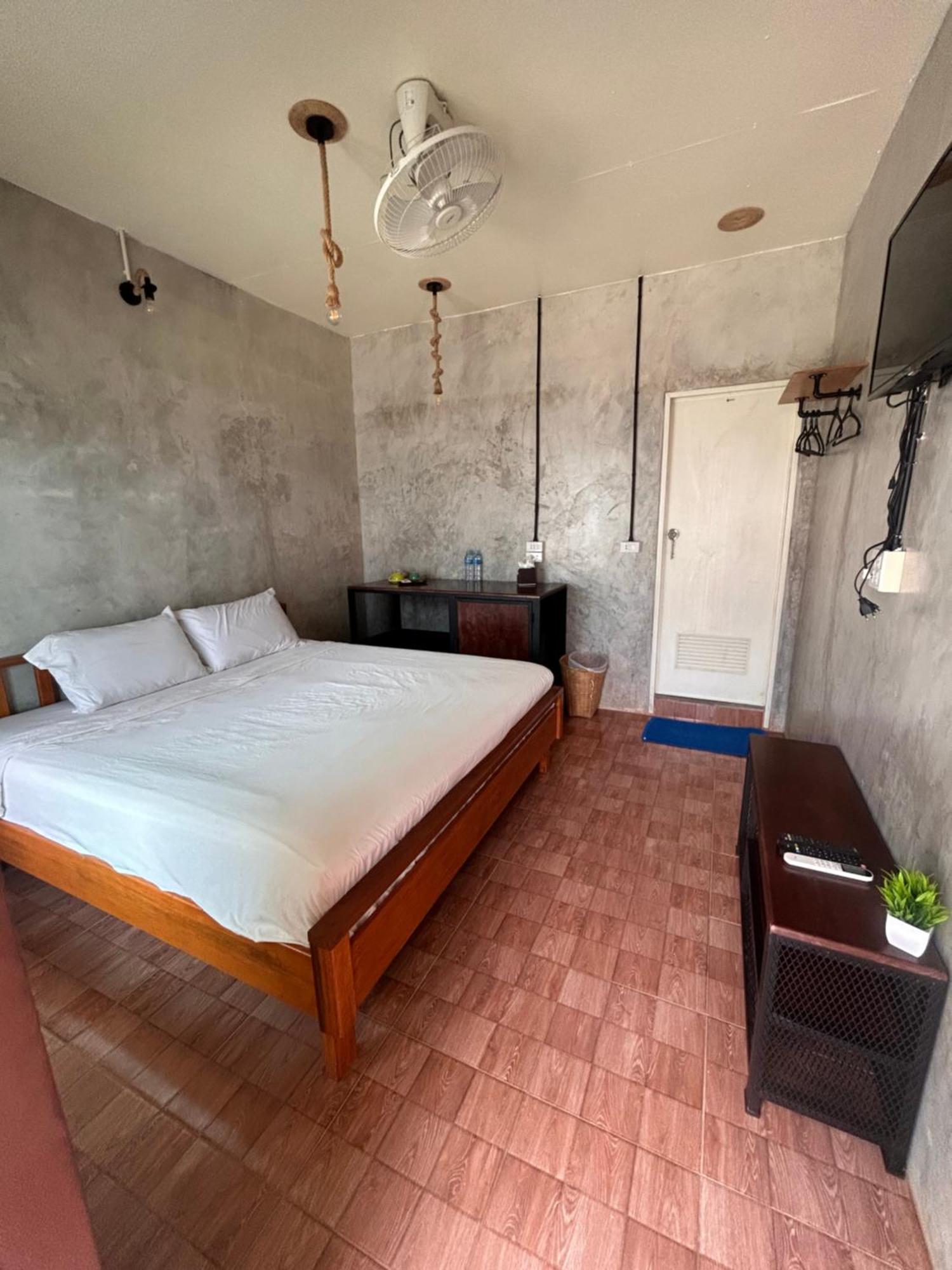 Tchin Tchin Guesthouse 코창 외부 사진