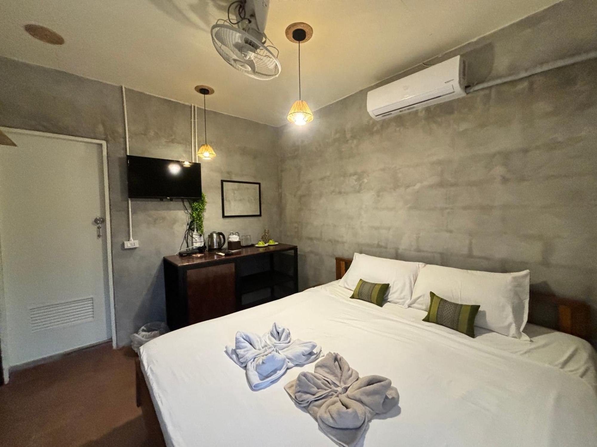 Tchin Tchin Guesthouse 코창 외부 사진